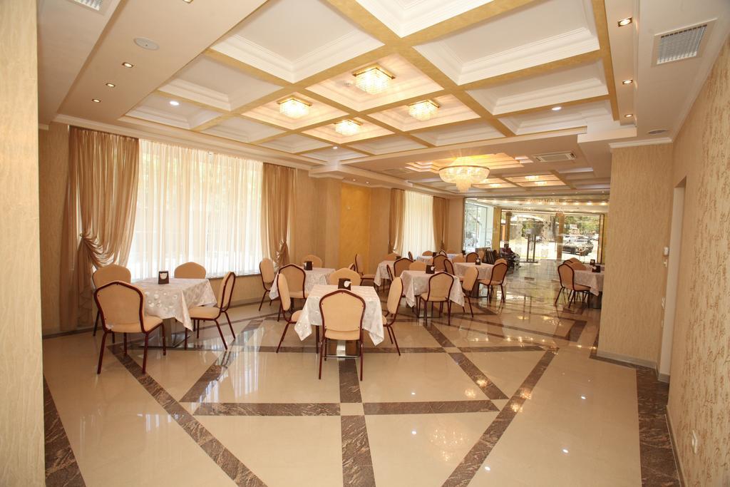 Artsakh Hotel Yerevan Exterior foto